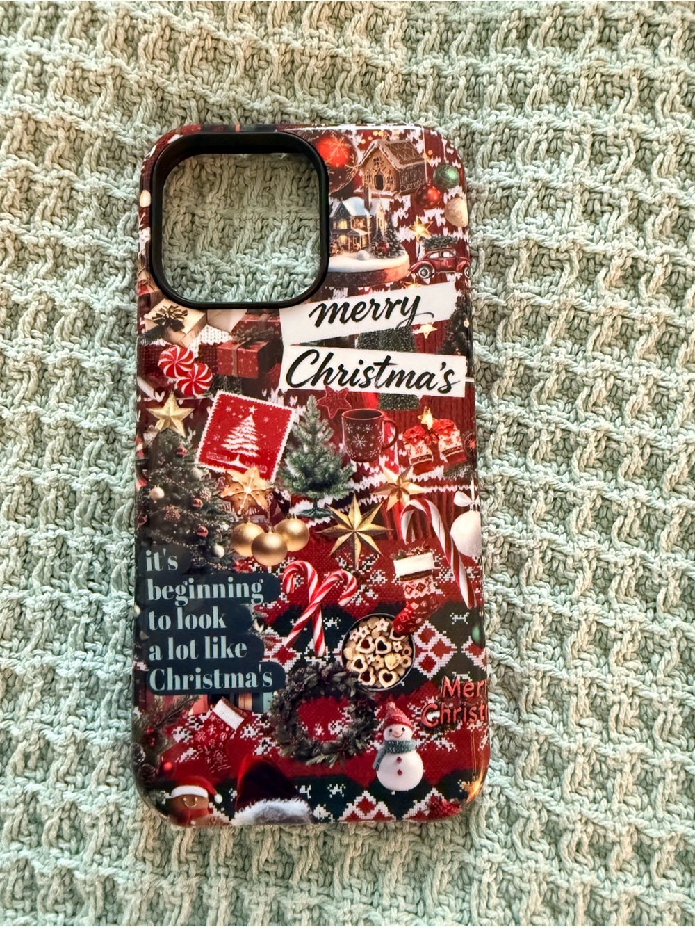 Amazon Red Christmas Pattern Phone 16 pro max Case